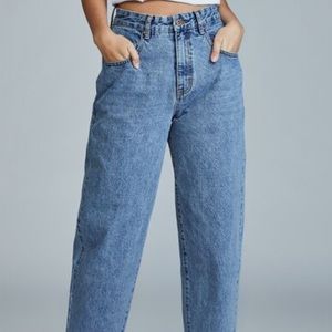 COTTON ON MOM JEANS BRAND NEW